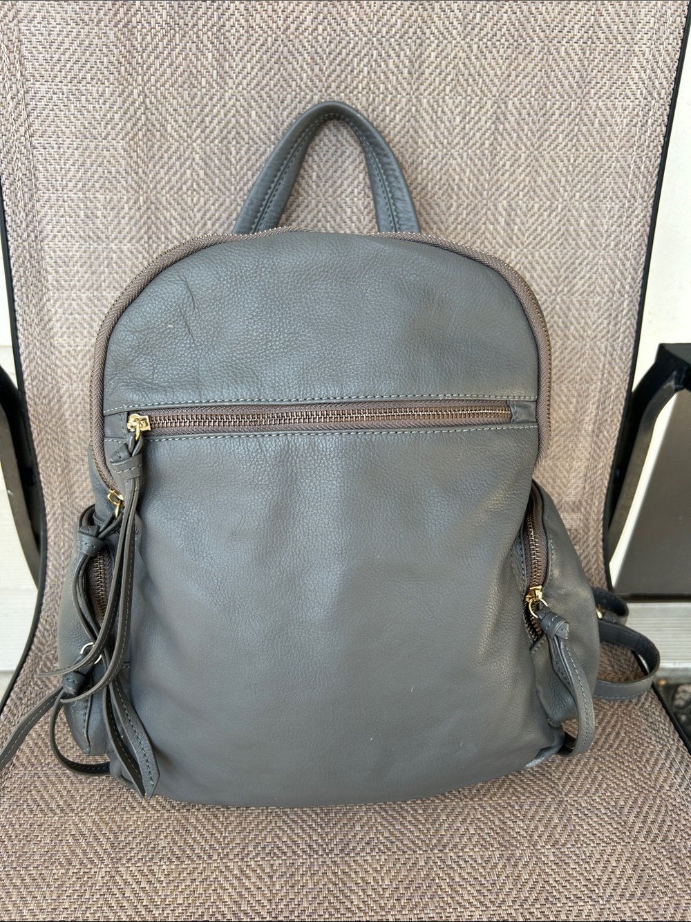 CLARKS Leather Grey Women's BackPack. 🎒